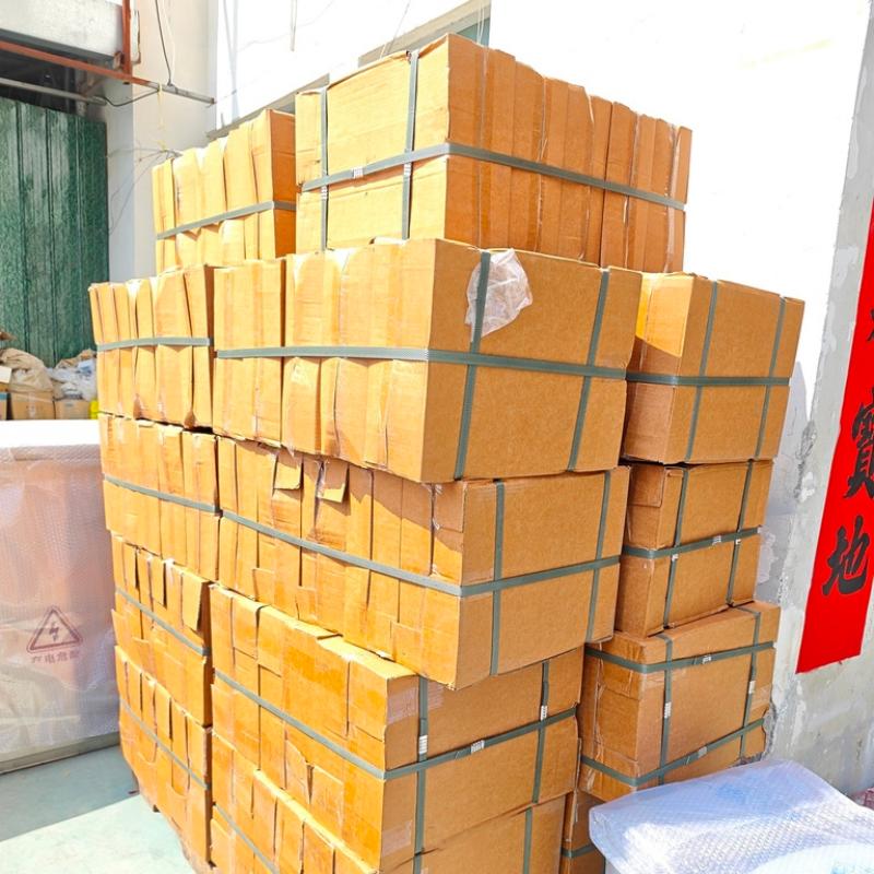 Першу партію замовлень електролічильників від нових клієнтів у Великобританії успішно відправлено